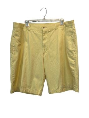 PRO TOUR Men's size 38 Yellow Cotton Flat front Casual Golf Shorts